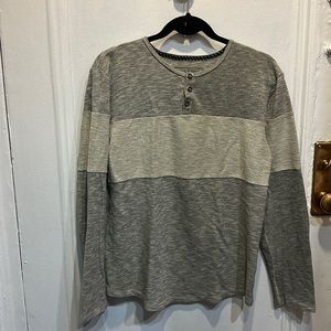 Cohesive & Co Long Sleeve Button Shirt (L)